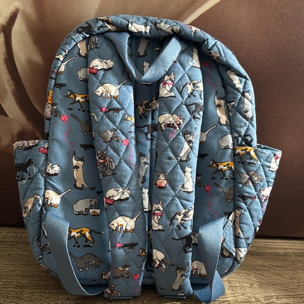 Vera Bradley Quilted Blue Cat Print Backpack - Picture 2 of 7